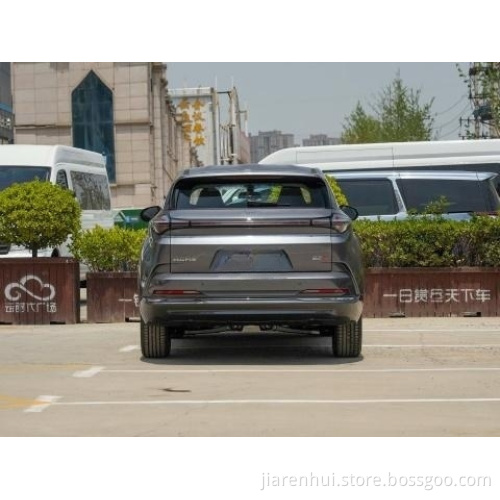2022 Nezha U 2022 ZHI 400 Ternary Litium Versione SUV di alta qualità in Cina
